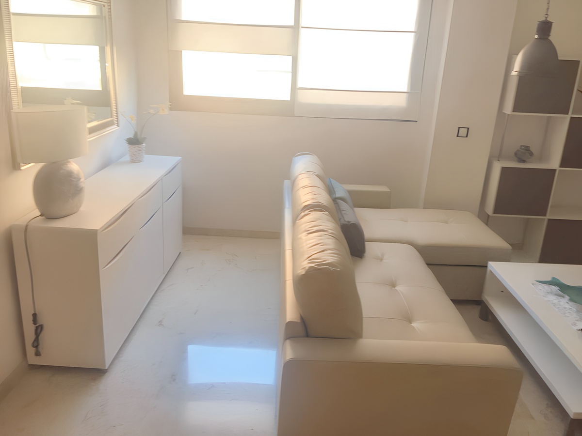 Appartement 70 m² près de la plage avec parking gratuit - Photo 4