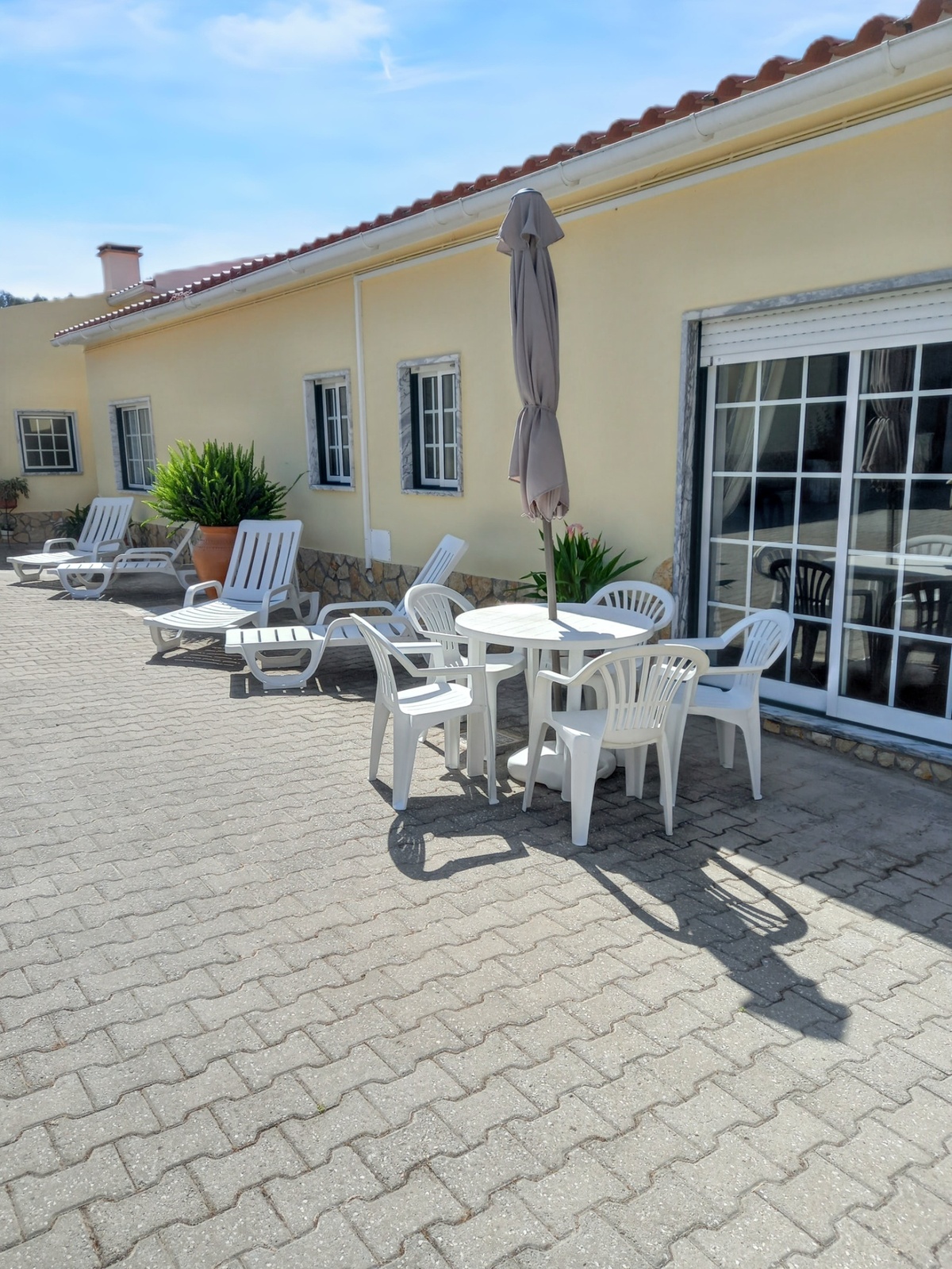 Maison 8 chambres à São Bartolomeu, 16 personnes + jardin - Photo 5