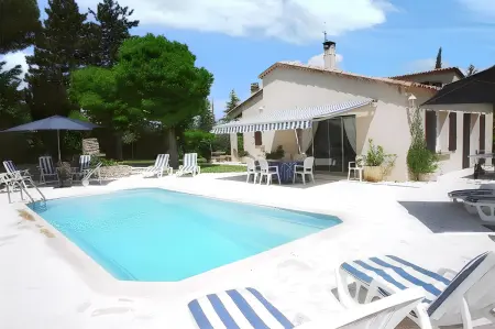 Location villa de vacances à Céreste