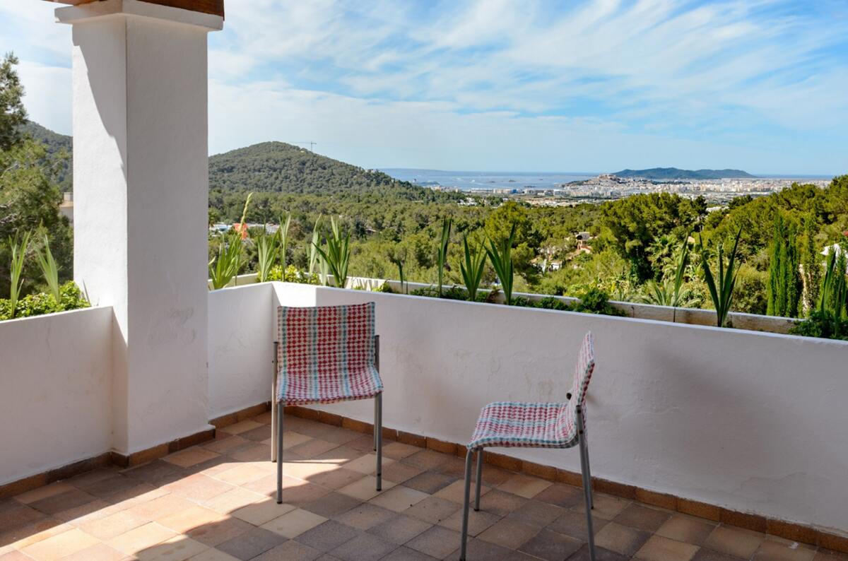 Villa Santa Eulalia avec piscine privée, vue mer et montagne - Photo 29