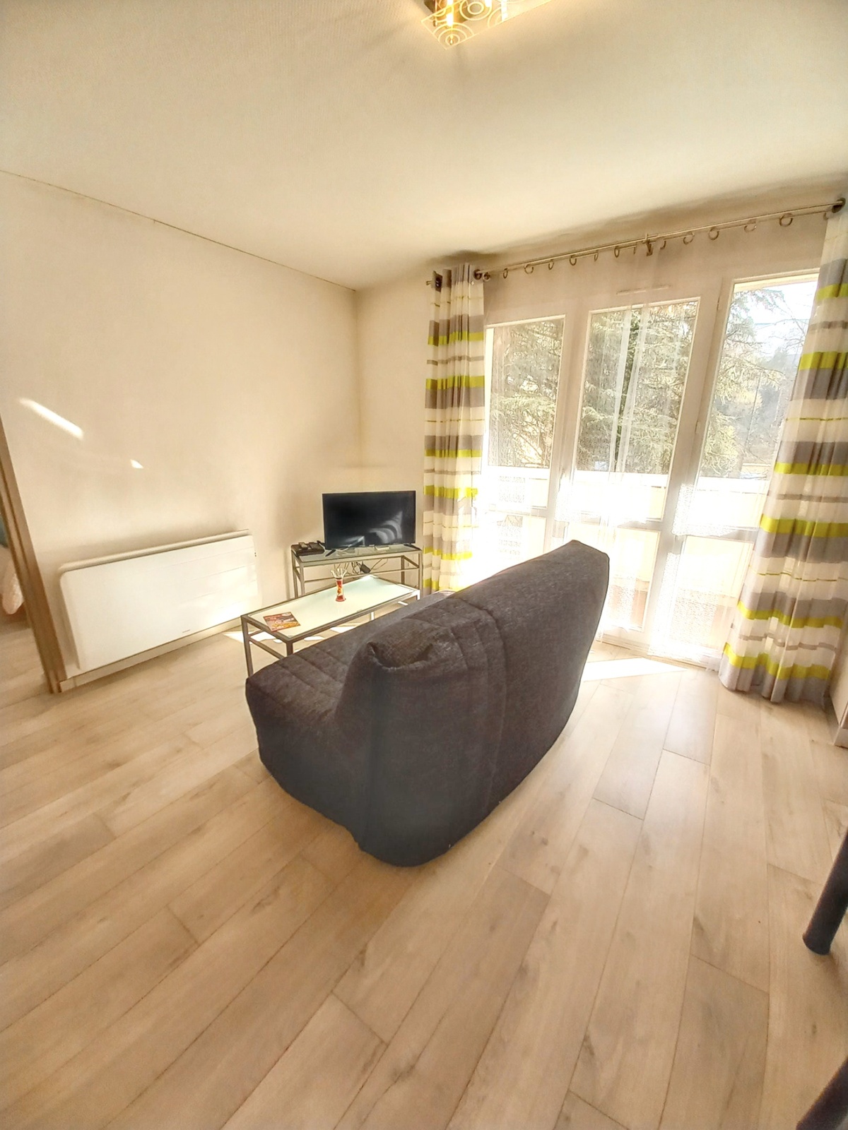 Appartement 35 m² avec balcon à Chambéry - Photo 2