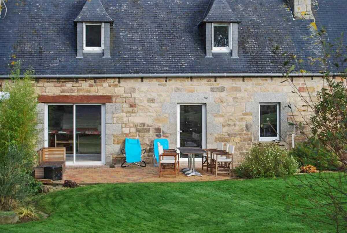 Maison 6 personnes avec jardin clôturé et jacuzzi - Photo 2