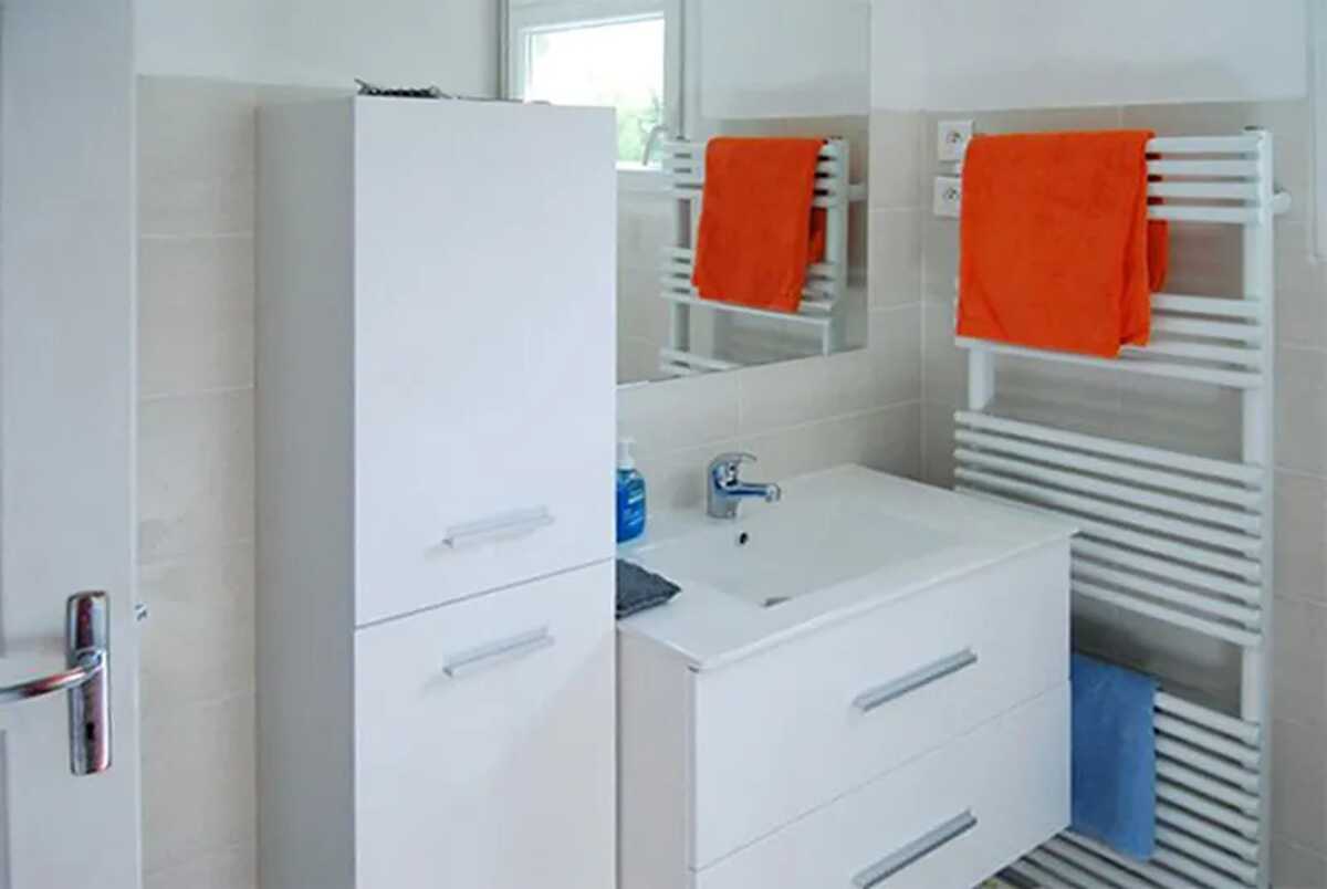 Maison 6 personnes avec jardin clôturé et jacuzzi - Photo 10