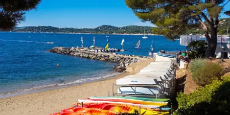 Appartement 45 m² à Roquebrune-sur-Argens, piscine partagée et vue montagne : photo 18