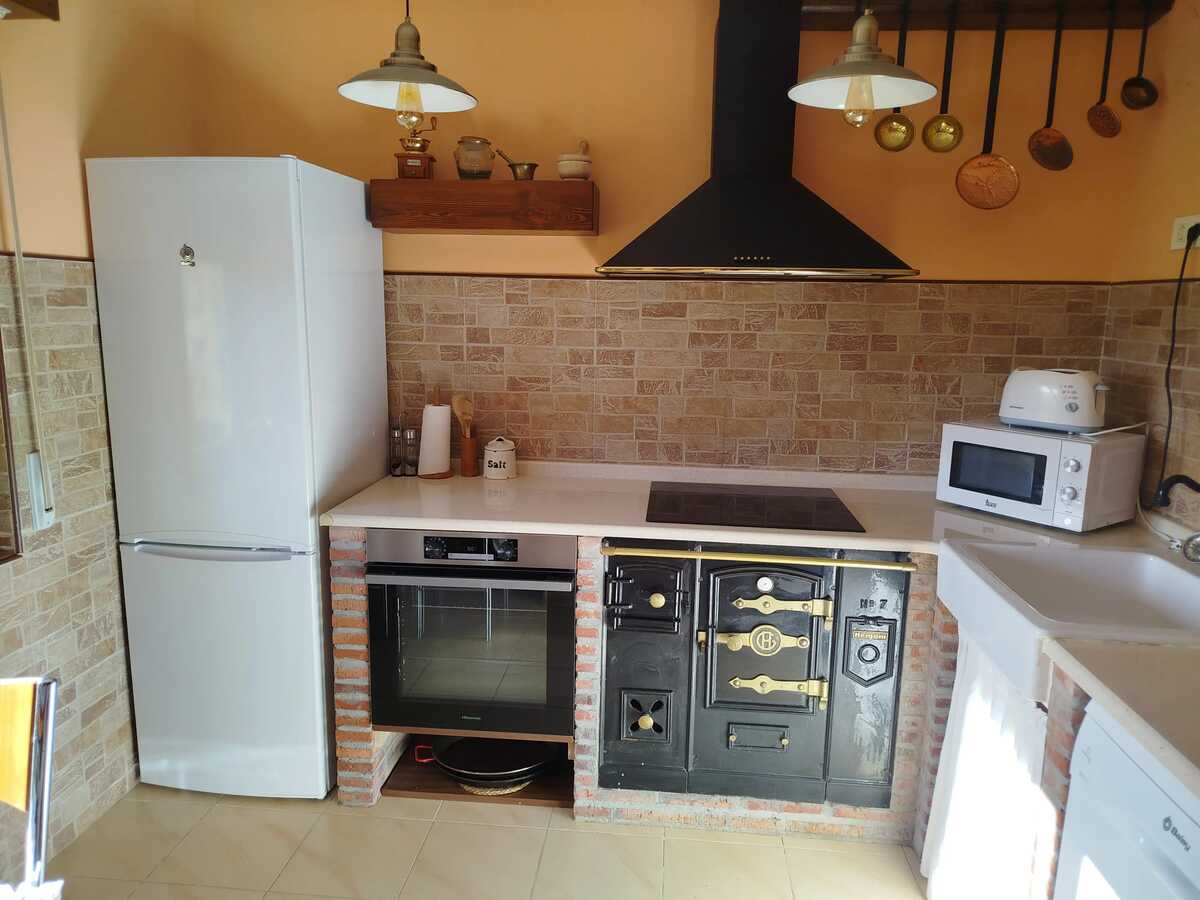 Maison familiale à Peral de Arlanza avec jardin clôturé et barbecue - Photo 46