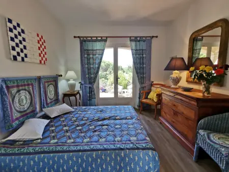 Villa avec piscine privée et jardin clos à La Croix-Valmer : photo 10
