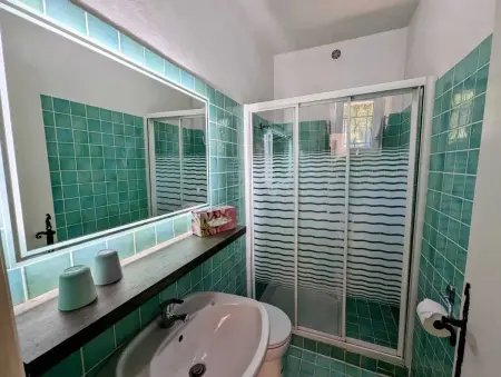 Villa avec piscine privée et jardin clos à La Croix-Valmer : photo 15