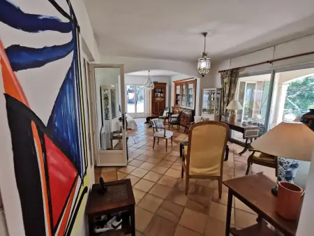 Villa avec piscine privée et jardin clos à La Croix-Valmer : photo 21