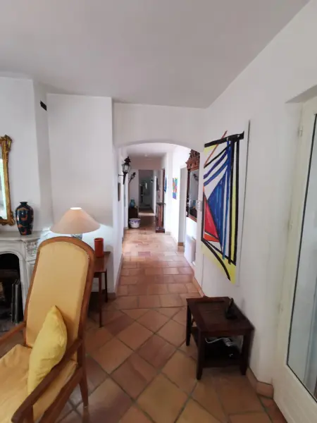 Villa avec piscine privée et jardin clos à La Croix-Valmer : photo 25
