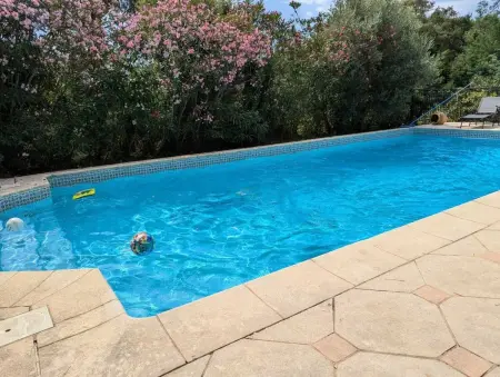 Villa avec piscine privée et jardin clos à La Croix-Valmer : photo 34