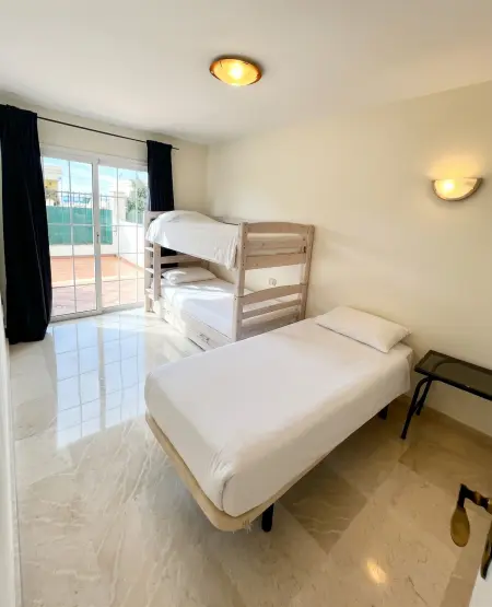 Appartement 60 m² avec vue mer à Palm-Mar, piscine partagée : photo 8
