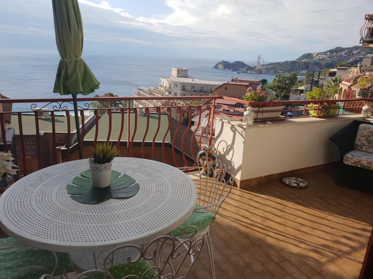 Appartement 60 m² vue baie de Taormina à Letojanni - Photo 14