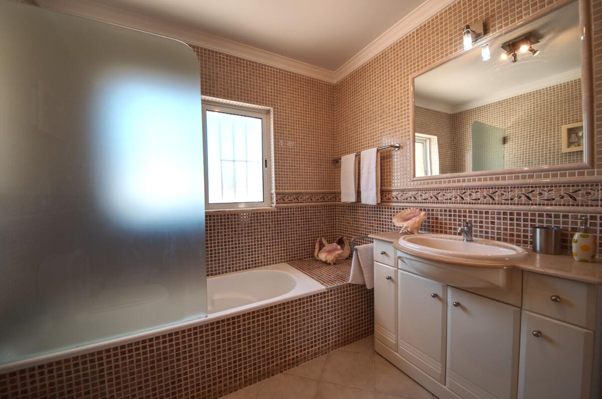 Maison spacieuse, calme et piscine privée à Albufeira - Photo 4