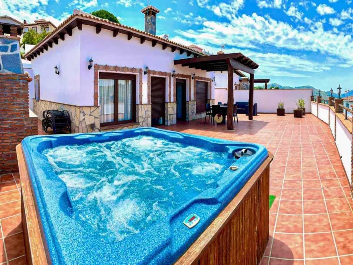 Villa 4 personnes avec jacuzzi et piscine à Canillas de Albaida - Photo 1
