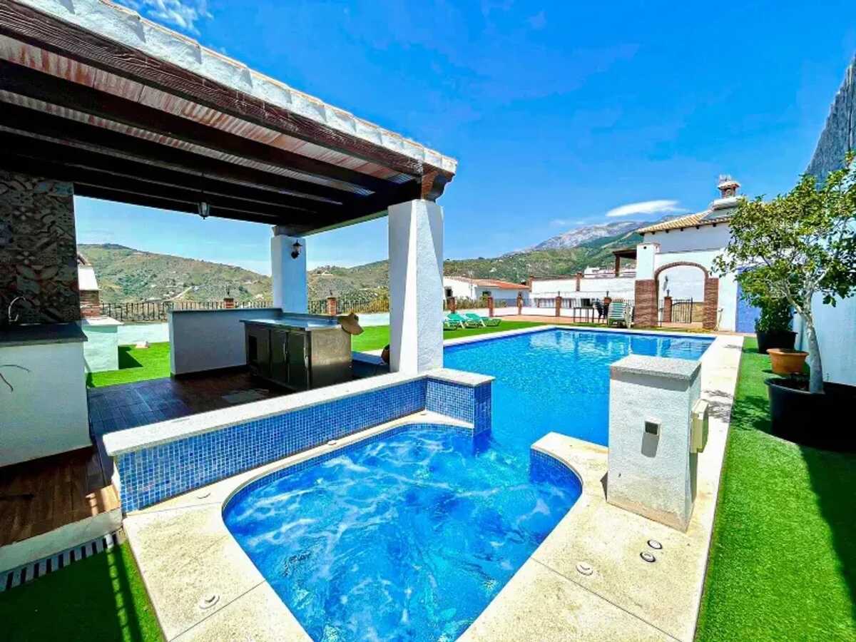 Villa 4 personnes avec jacuzzi et piscine à Canillas de Albaida - Photo 3