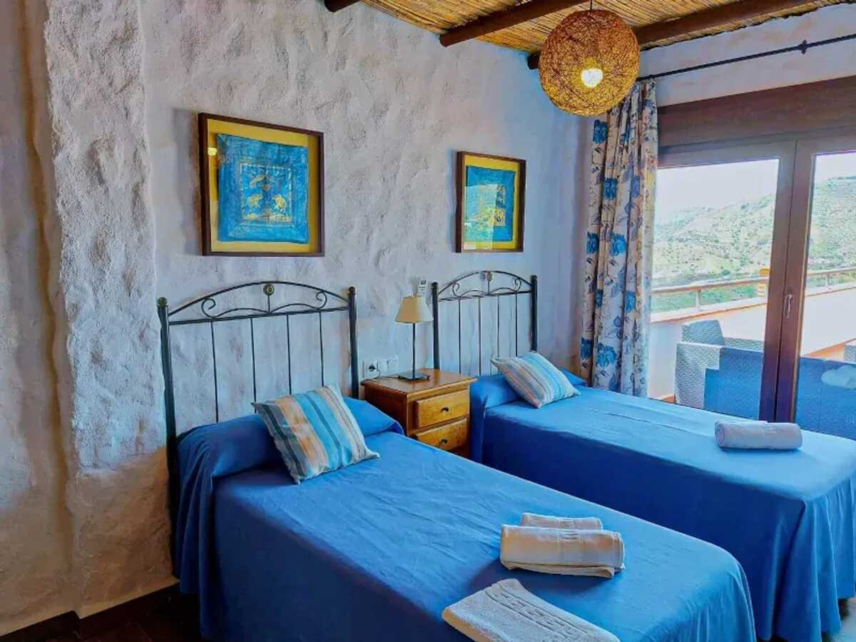 Villa 4 personnes avec jacuzzi et piscine à Canillas de Albaida - Photo 9