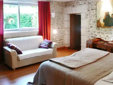 Maison avec piscine privée et jardin clos à Bellon, 8 personnes : photo 12