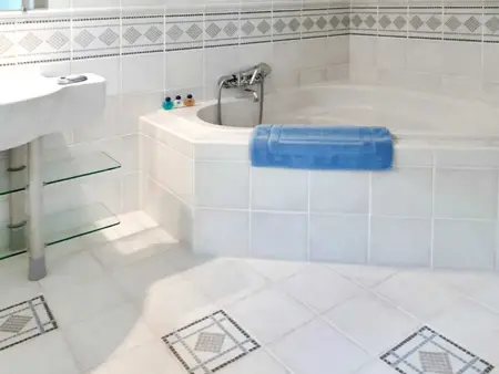 Maison avec piscine privée et jardin clos à Bellon, 8 personnes : photo 19