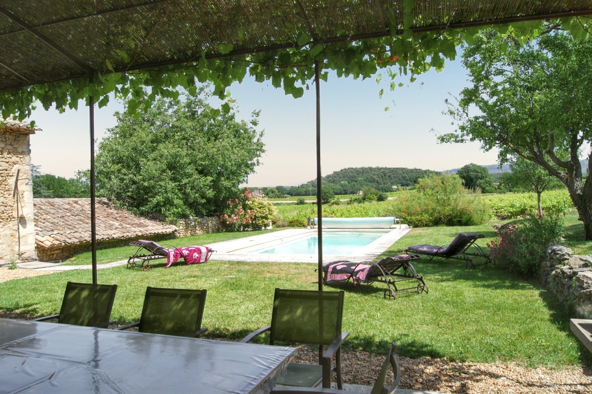Villa 300 m² Oppède : 10 personnes, piscine et vignes - Photo 3