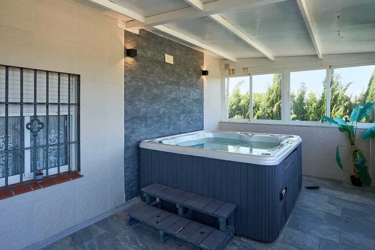 Villa 750 m² à Atarfe, piscine chauffée et vue Sierra Nevada - Photo 3