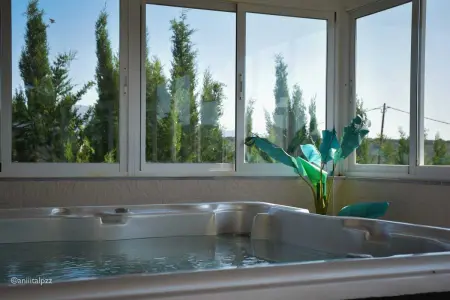 Location villa à Atarfe, Villa contemporaine à Atarfe avec piscine privée et vue montagne