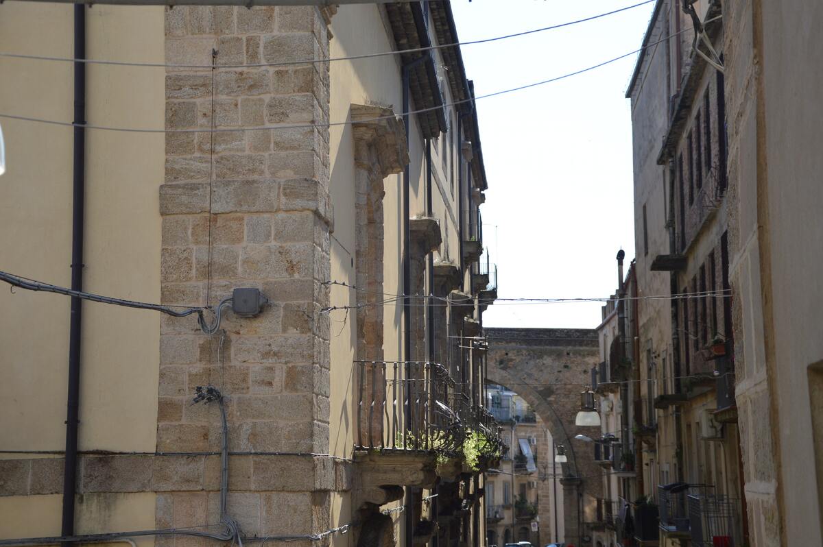 Appartement 70 m² avec balcon vue ville à Caltagirone - Photo 31