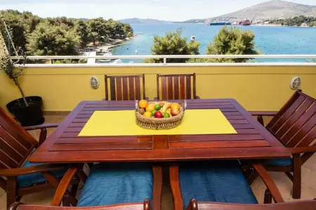 Location appartement à Trogir, Appartement spacieux à Trogir avec parking