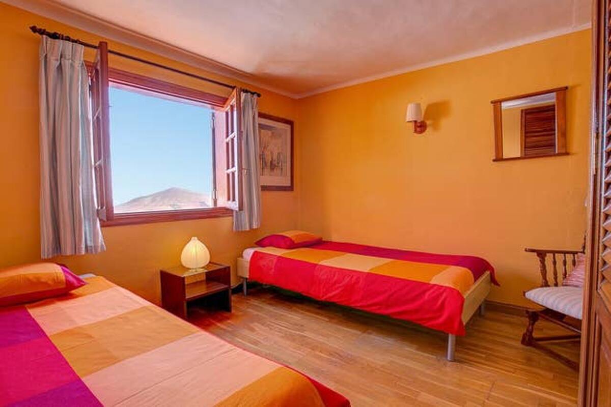 Villa moderne 200m² avec piscine et vue mer à Nazaret - Photo 12