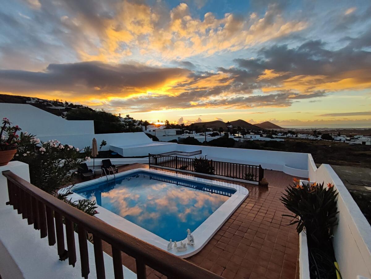 Villa moderne 200m² avec piscine et vue mer à Nazaret - Photo 19