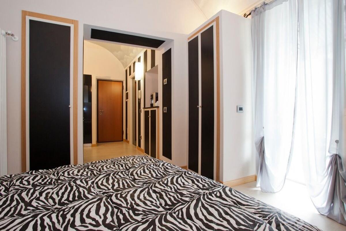 Studio 30 m² avec cheminée et balcon à Piazza - Photo 6