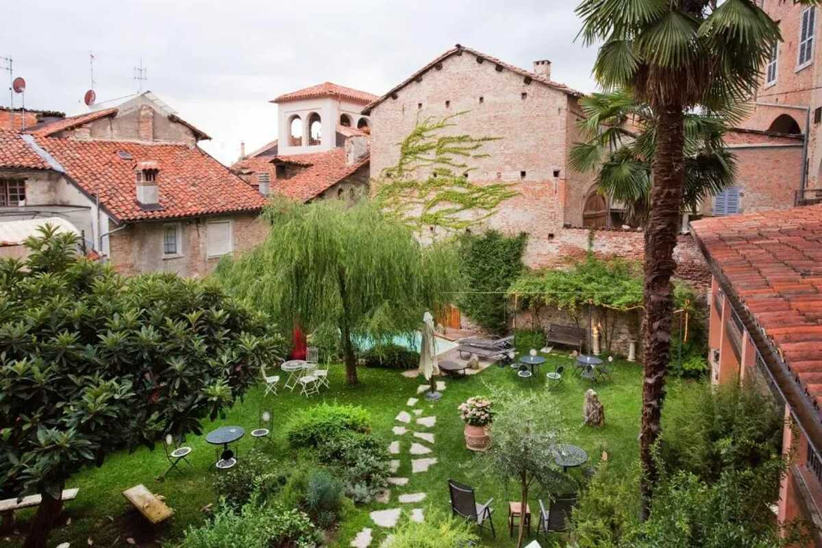 Studio 30 m² avec cheminée et balcon à Piazza - Photo 9