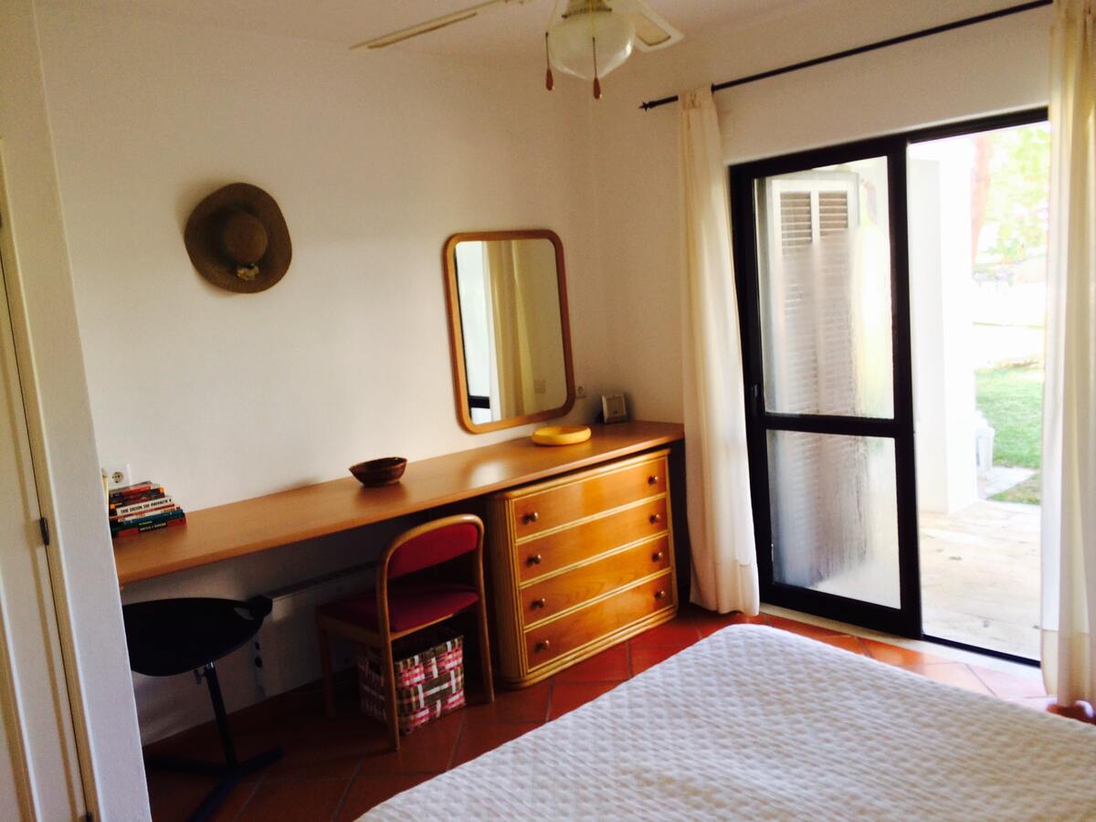Appartement spacieux à Olhos de Água de 130 m² avec piscine - Photo 30