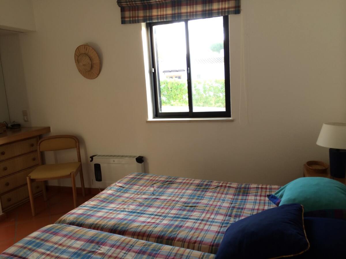 Appartement spacieux à Olhos de Água de 130 m² avec piscine - Photo 34