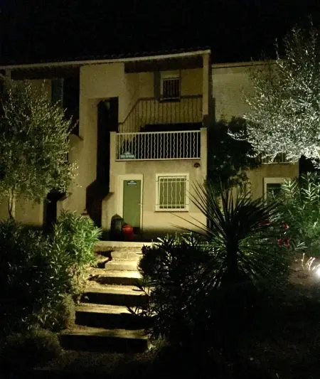 Maison charmante à Cogolin avec vue sur la mer et piscine - Photo 15
