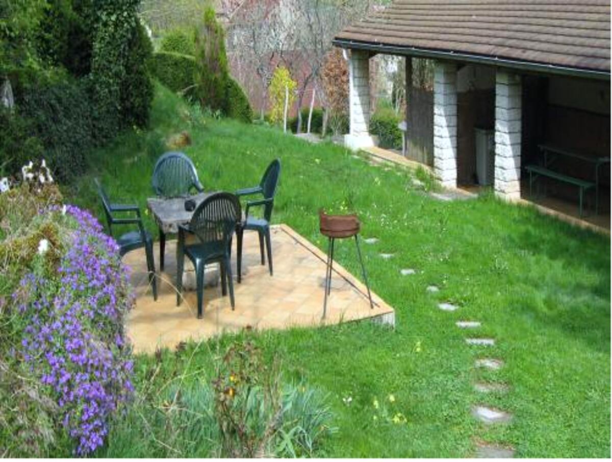 Maison 90m² Saint-Laurent-la-Roche, jardin avec terrasse barbecue - Photo 1