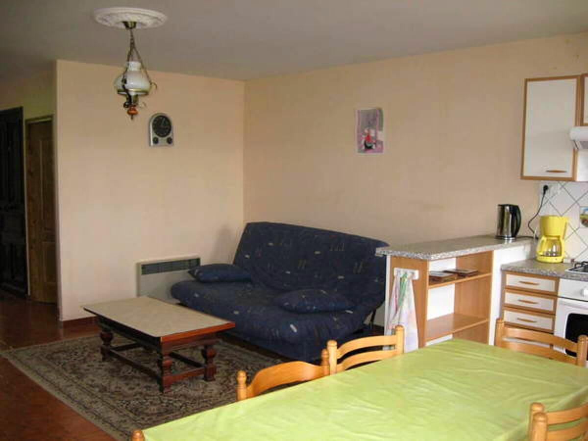 Maison 90m² Saint-Laurent-la-Roche, jardin avec terrasse barbecue - Photo 4