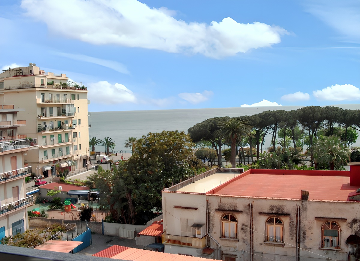 Appartement 50m² bord de mer à Maiori, balcon vue mer - Photo 7