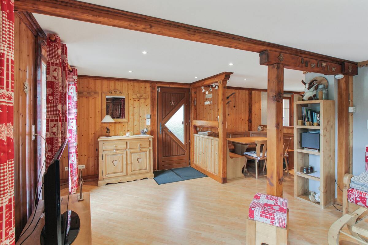 Chalet de 70 m² avec vue montagne et balcon à Stosswihr - Photo 4