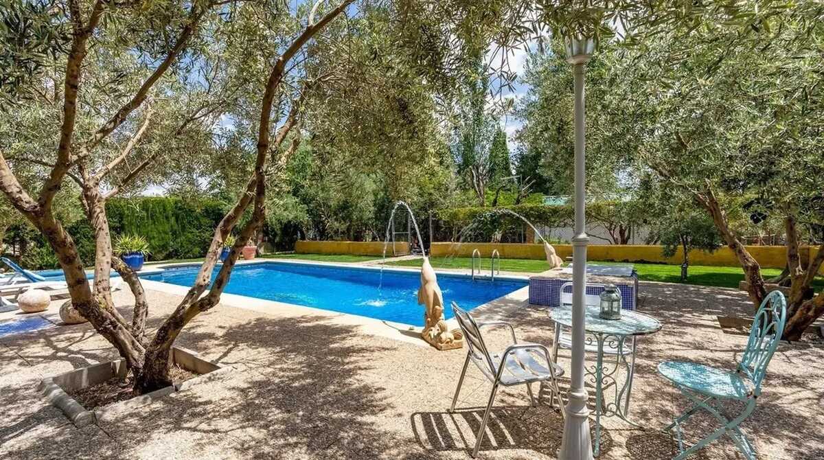 Villa 14 pers. avec piscine chauffée et vue montagne à Baza - Photo 1