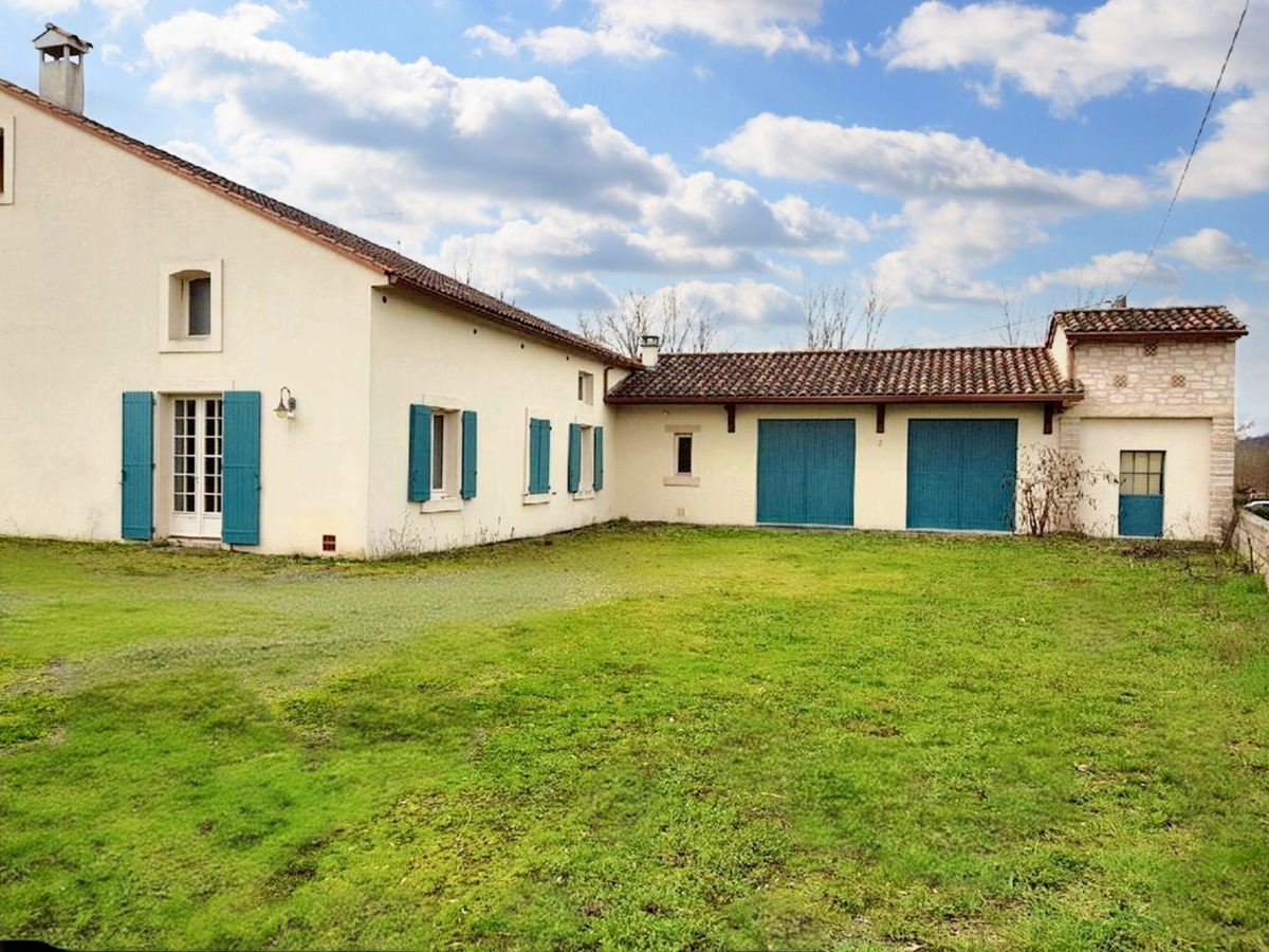 Maison 210 m² à Albi, 8 personnes, pétanque et terrasse - Photo 1