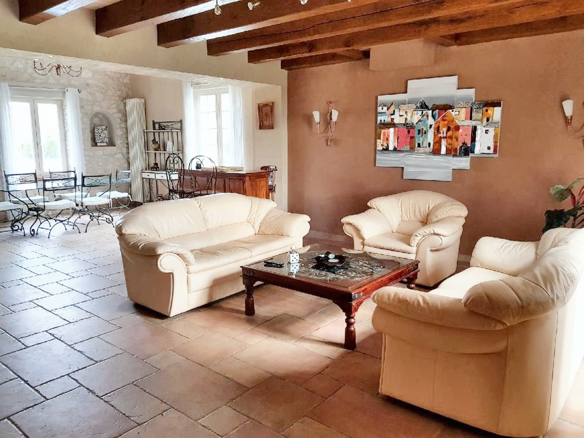 Maison 210 m² à Albi, 8 personnes, pétanque et terrasse - Photo 3