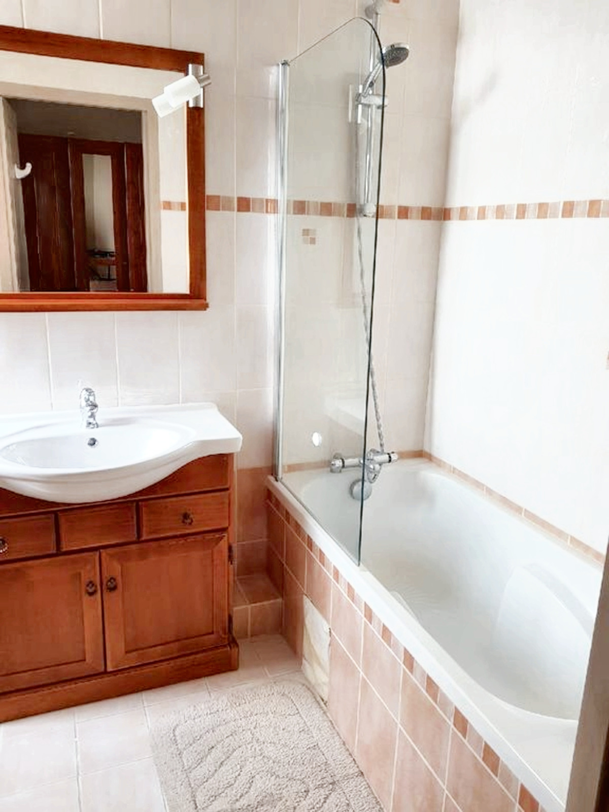 Maison 210 m² à Albi, 8 personnes, pétanque et terrasse - Photo 15