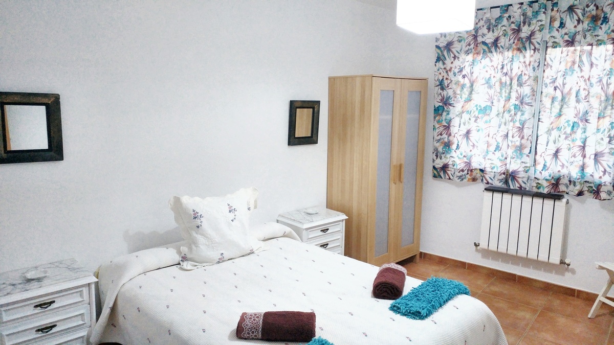 Maison 170 m² à Almagro, jardin avec vue montagnes - Photo 3