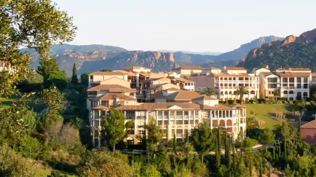 Appartement 2 chambres vue mer à Agay, accès 5 piscines : photo 12