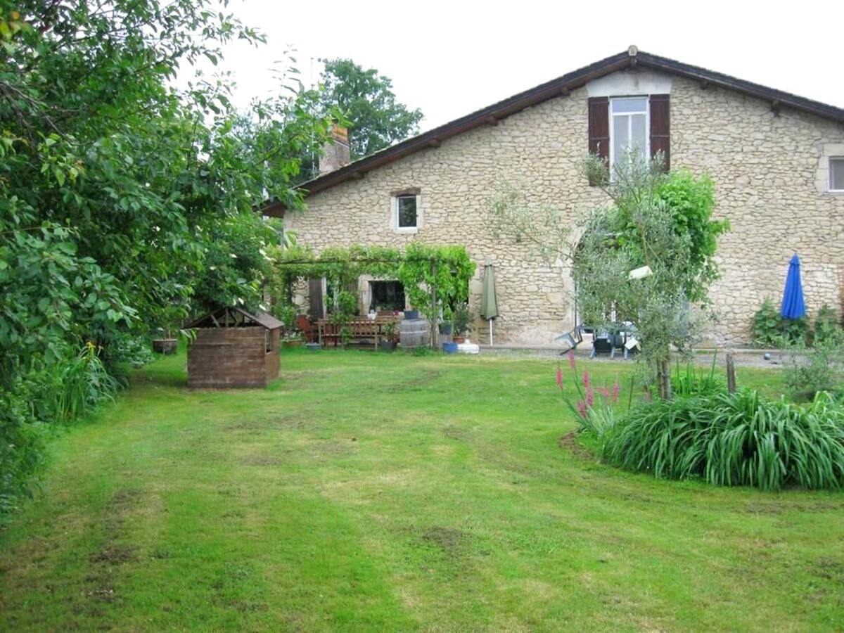 Appartement 55 m² à Blaignac, piscine mai-août - Photo 7