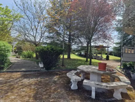 Maison avec piscine et jardin à Congosto, 4 chambres pour 8 : photo 21