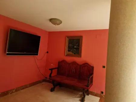 Maison avec piscine et jardin à Congosto, 4 chambres pour 8 : photo 38