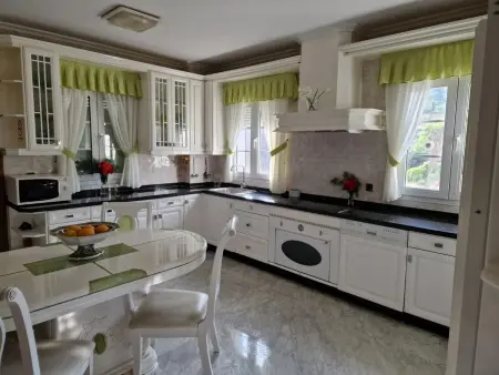 Maison avec piscine et jardin à Congosto, 4 chambres pour 8 : photo 58
