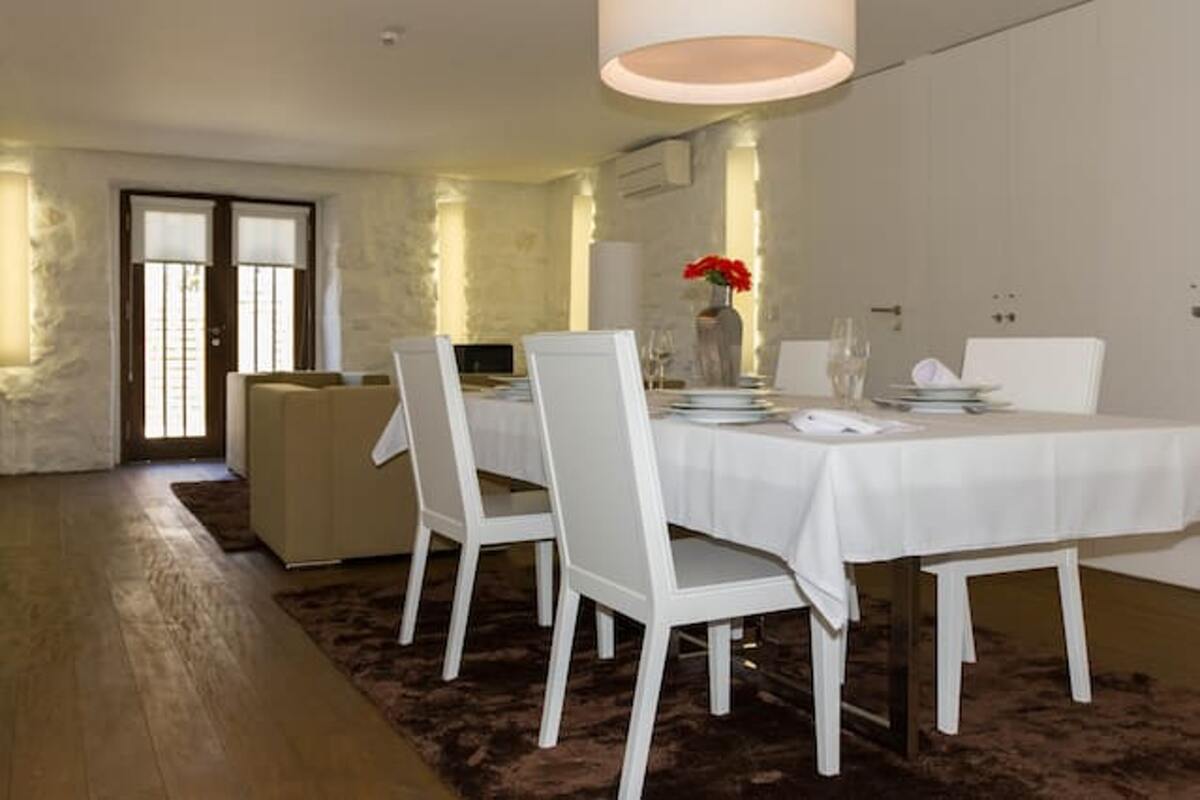 Maison de charme avec cheminée et terrasse barbecue - Photo 2
