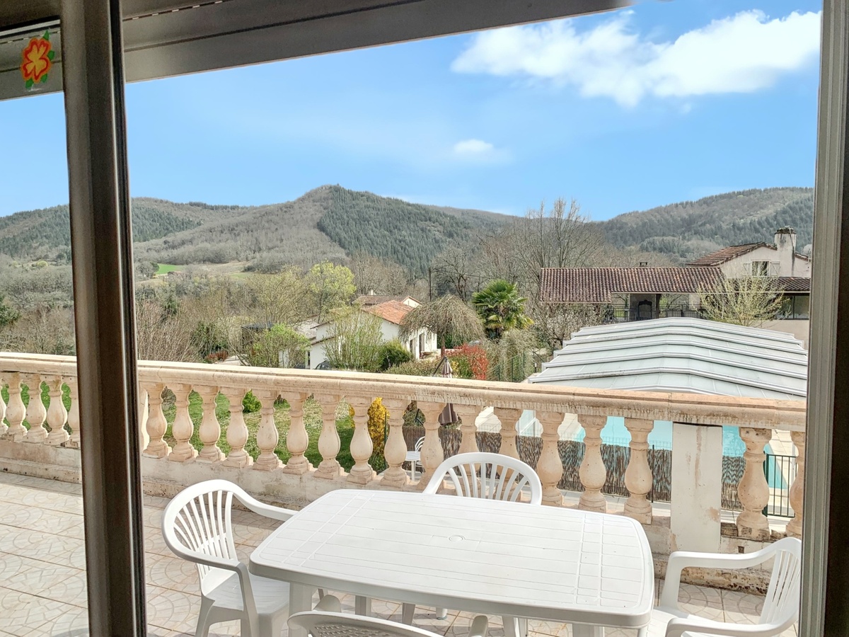 Maison 7 pers. à Saint-Géry, piscine et vue montagne - Photo 1